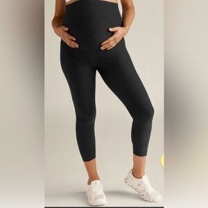 Black Maternity Capri Leggings